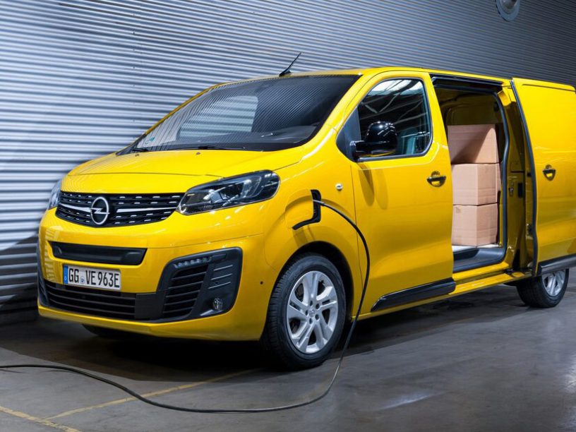 Opel Vivaro listino prezzi 2024, dimensioni e consumi